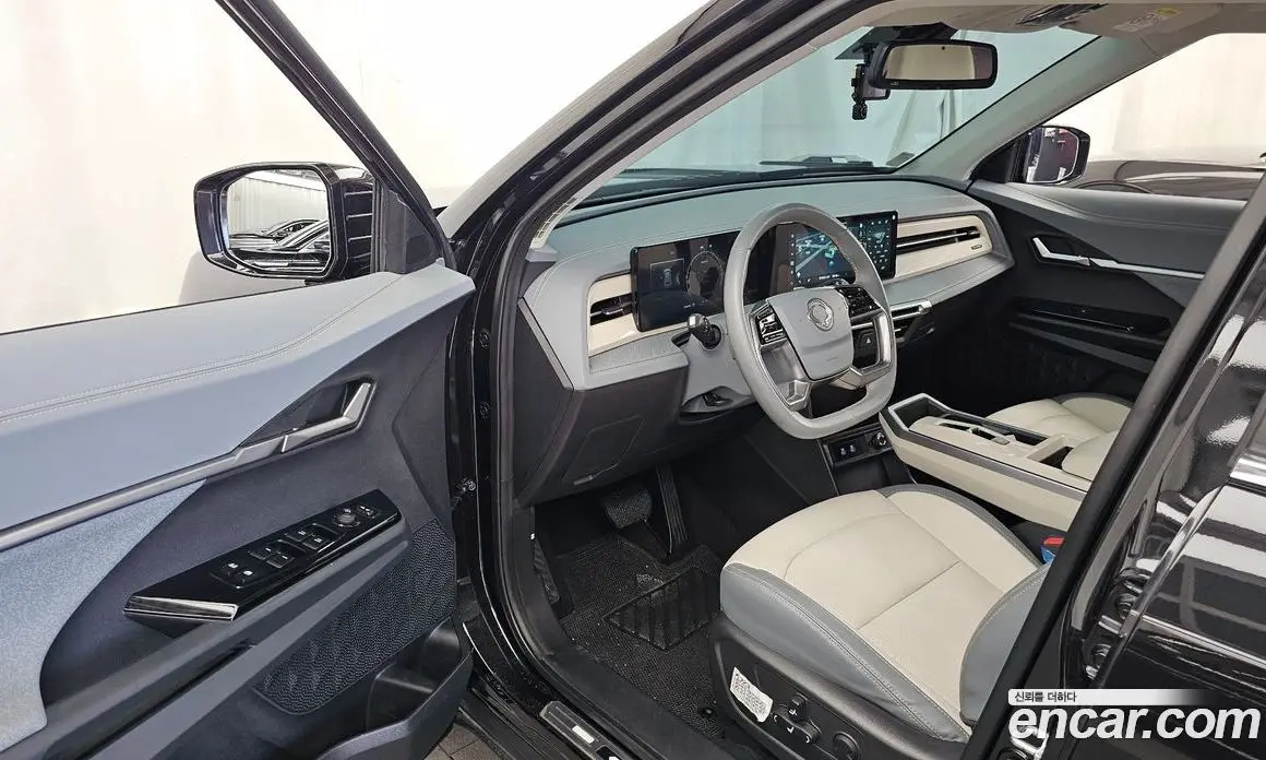 SsangYong Torres 2023 0.2 автомат (гидро), фото 13