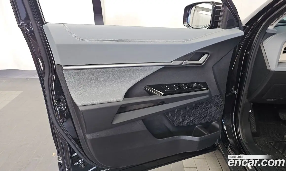 SsangYong Torres 2023 0.2 автомат (гидро), фото 14