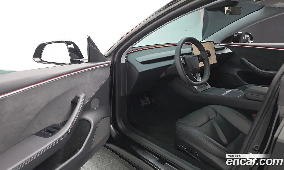 Tesla Model 3 2024 0.2 автомат (гидро), фото 13 Tesla Model 3 2024 0.2 автомат (гидро), фото 13