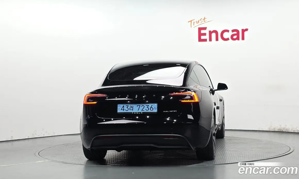 Tesla Model 3 2024 0.2 автомат (гидро), фото 4 Tesla Model 3 2024 0.2 автомат (гидро), фото 4