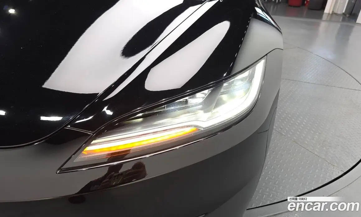 Tesla Model 3 2024 0.2 автомат (гидро), фото 8 Tesla Model 3 2024 0.2 автомат (гидро), фото 8