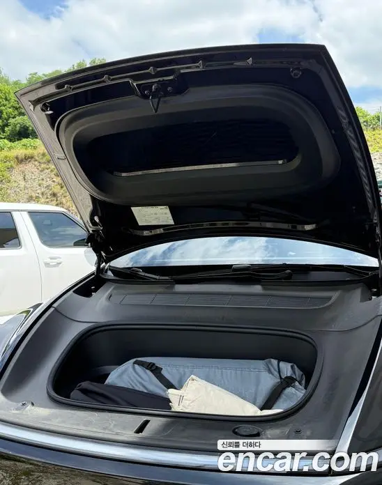 Tesla Model Y 2025 0.2 автомат (гидро), миниатюра 6