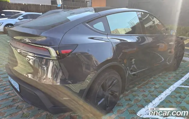 Tesla Model Y 2025 0.2 автомат (гидро), миниатюра 2 Tesla Model Y 2025 0.2 автомат (гидро), миниатюра 2