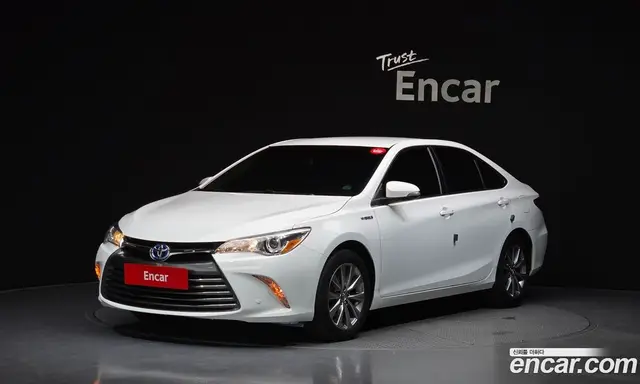 Toyota Camry 2017 2.5 автомат (гидро), миниатюра 1 Toyota Camry 2017 2.5 автомат (гидро), миниатюра 1