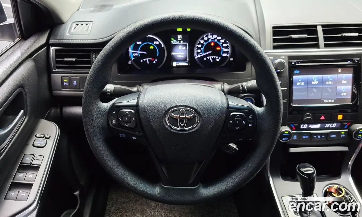 Toyota Camry 2017 2.5 автомат (гидро), фото 13 Toyota Camry 2017 2.5 автомат (гидро), фото 13