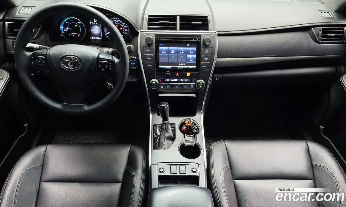 Toyota Camry 2017 2.5 автомат (гидро), фото 7 Toyota Camry 2017 2.5 автомат (гидро), фото 7