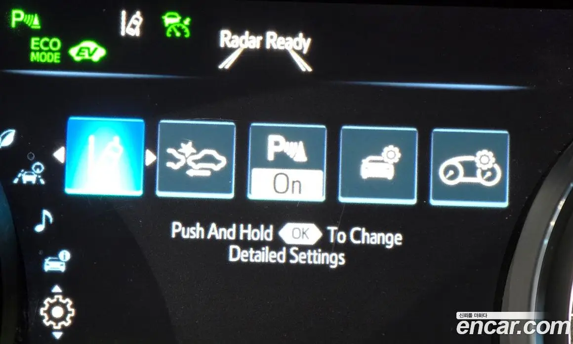 Toyota Camry 2018 2.5 автомат (гидро), фото 16