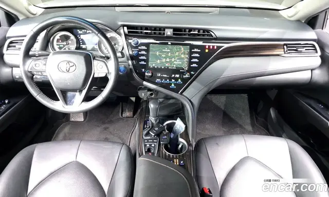 Toyota Camry 2018 2.5 автомат (гидро), миниатюра 7