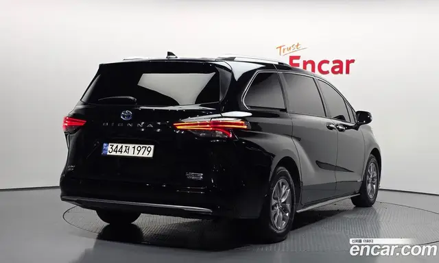 Toyota Sienna 2021 2.5 автомат (гидро), миниатюра 2 Toyota Sienna 2021 2.5 автомат (гидро), миниатюра 2