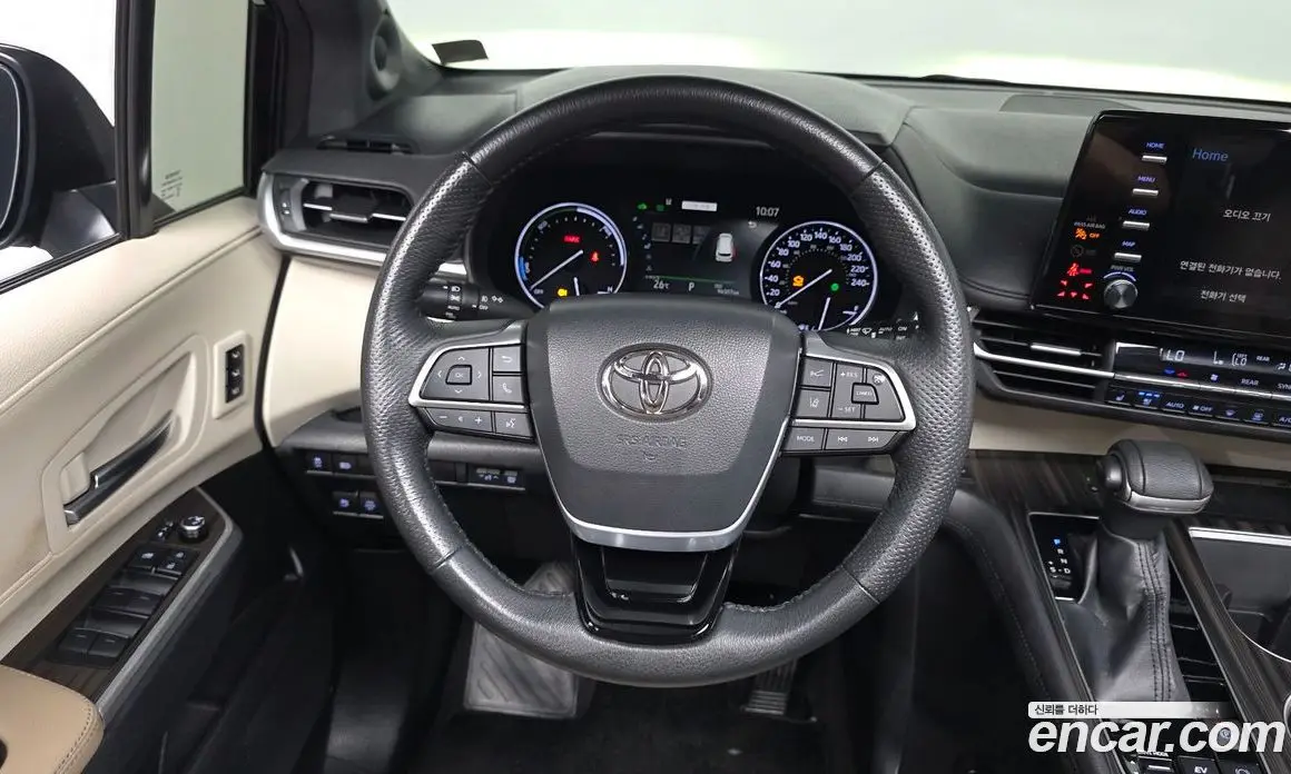 Toyota Sienna 2021 2.5 автомат (гидро), фото 13 Toyota Sienna 2021 2.5 автомат (гидро), фото 13