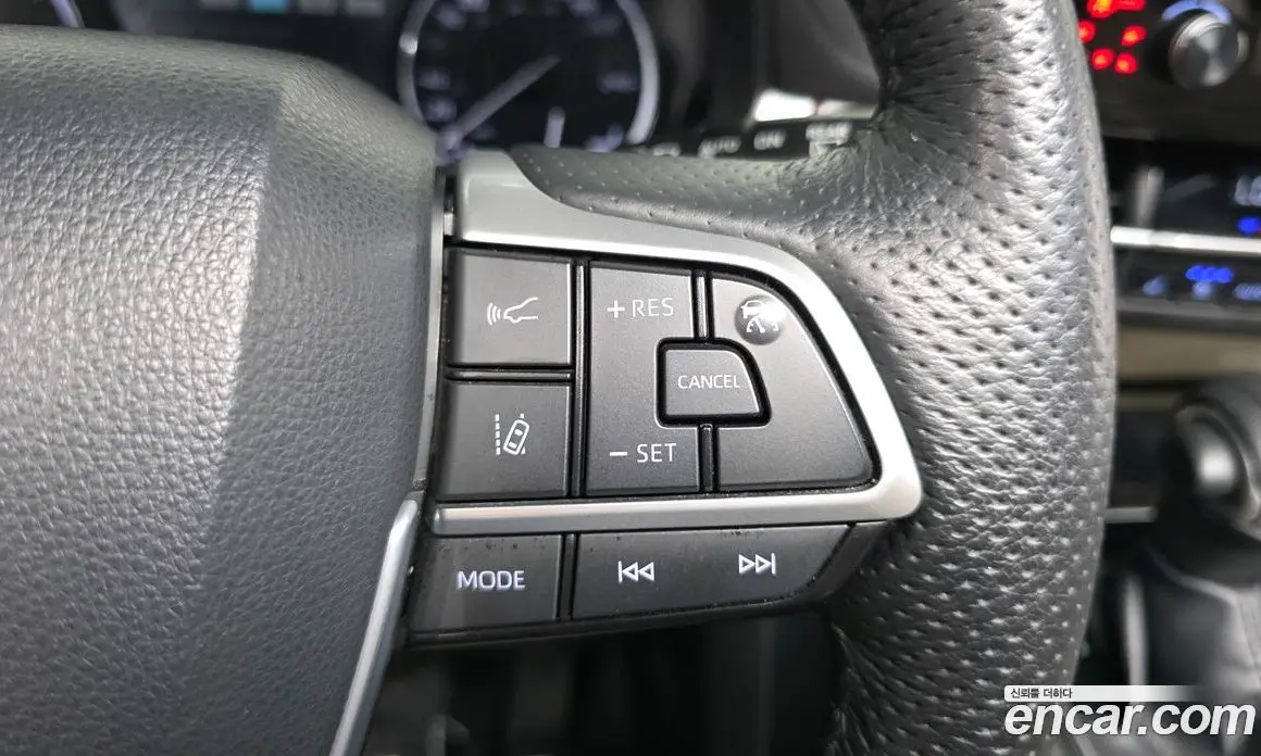 Toyota Sienna 2021 2.5 автомат (гидро), фото 17 Toyota Sienna 2021 2.5 автомат (гидро), фото 17