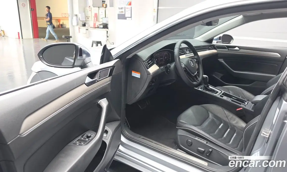 Volkswagen Arteon 2020 2.0 автомат (гидро), фото 10
