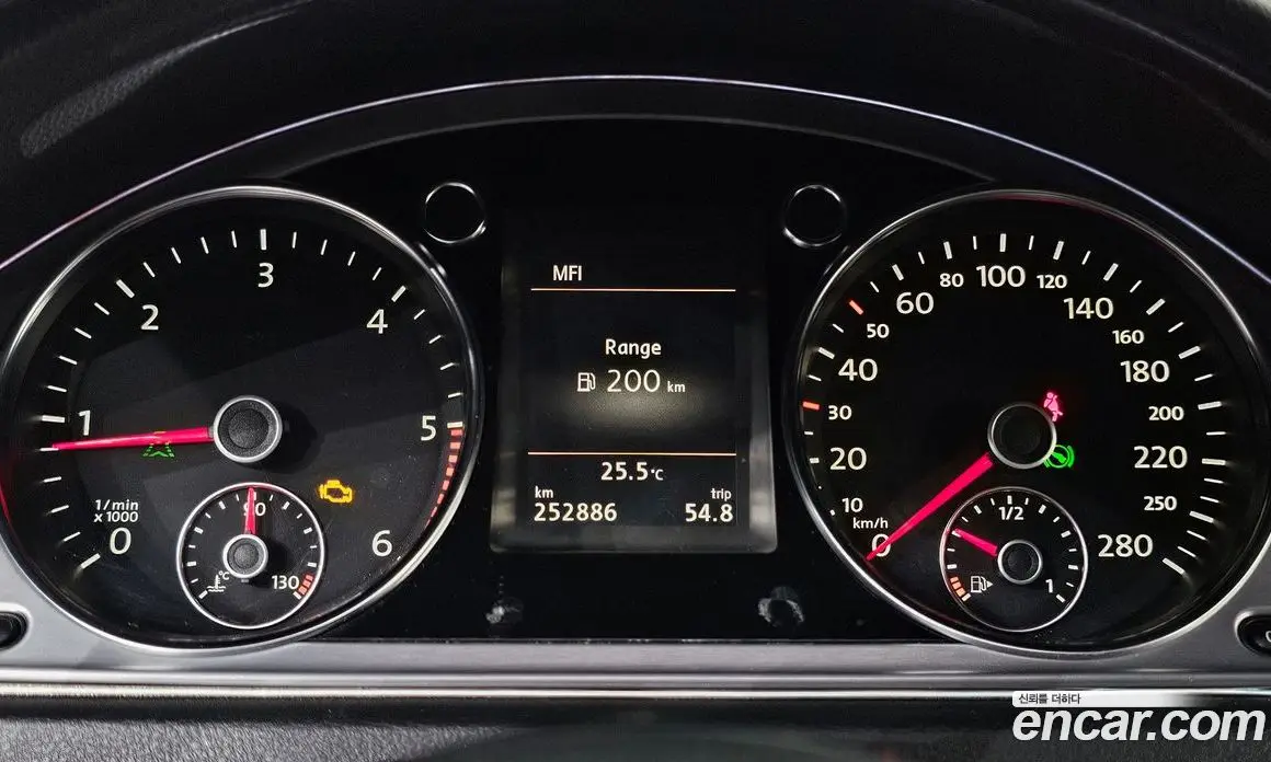 Volkswagen CC 2013 2.0 автомат (гидро), фото 8
