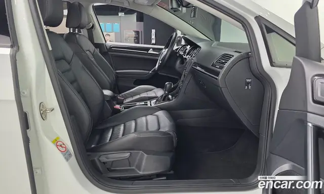 Volkswagen Golf 2016 1.4 автомат (гидро), миниатюра 11