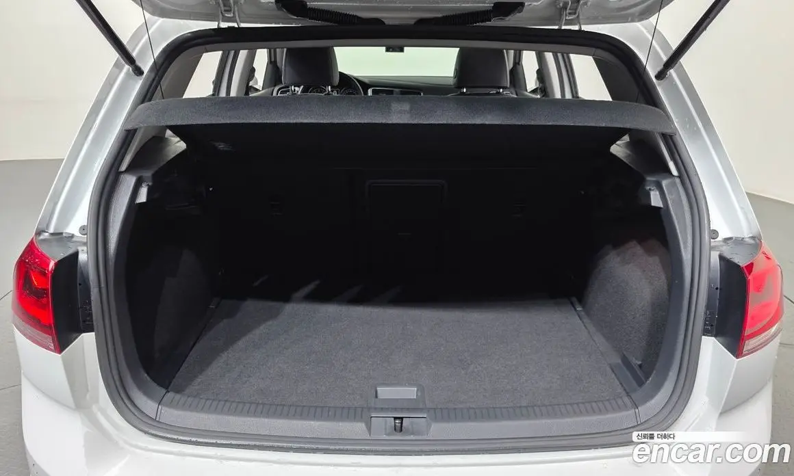 Volkswagen Golf 2016 1.4 автомат (гидро), фото 20