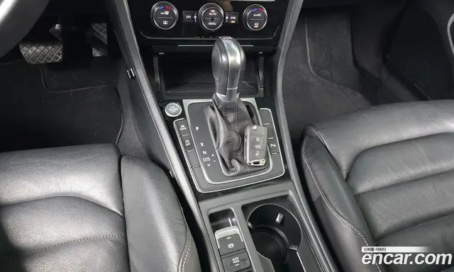 Volkswagen Golf 2016 1.4 автомат (гидро), миниатюра 9