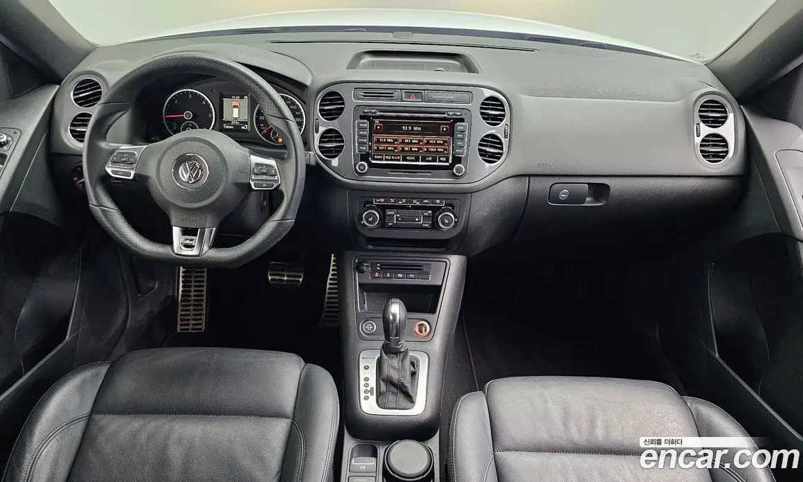 Volkswagen Tiguan 2014 2.0 автомат (гидро), фото 7