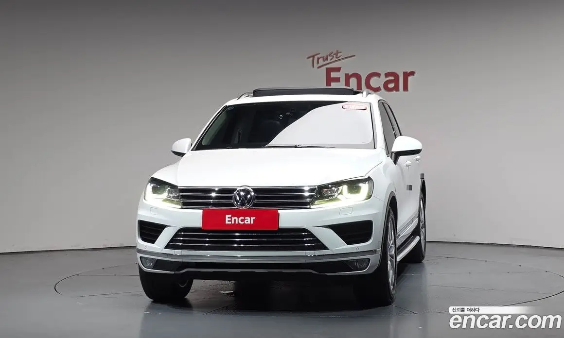 Volkswagen Touareg 2016 3.0 автомат (гидро), фото 2