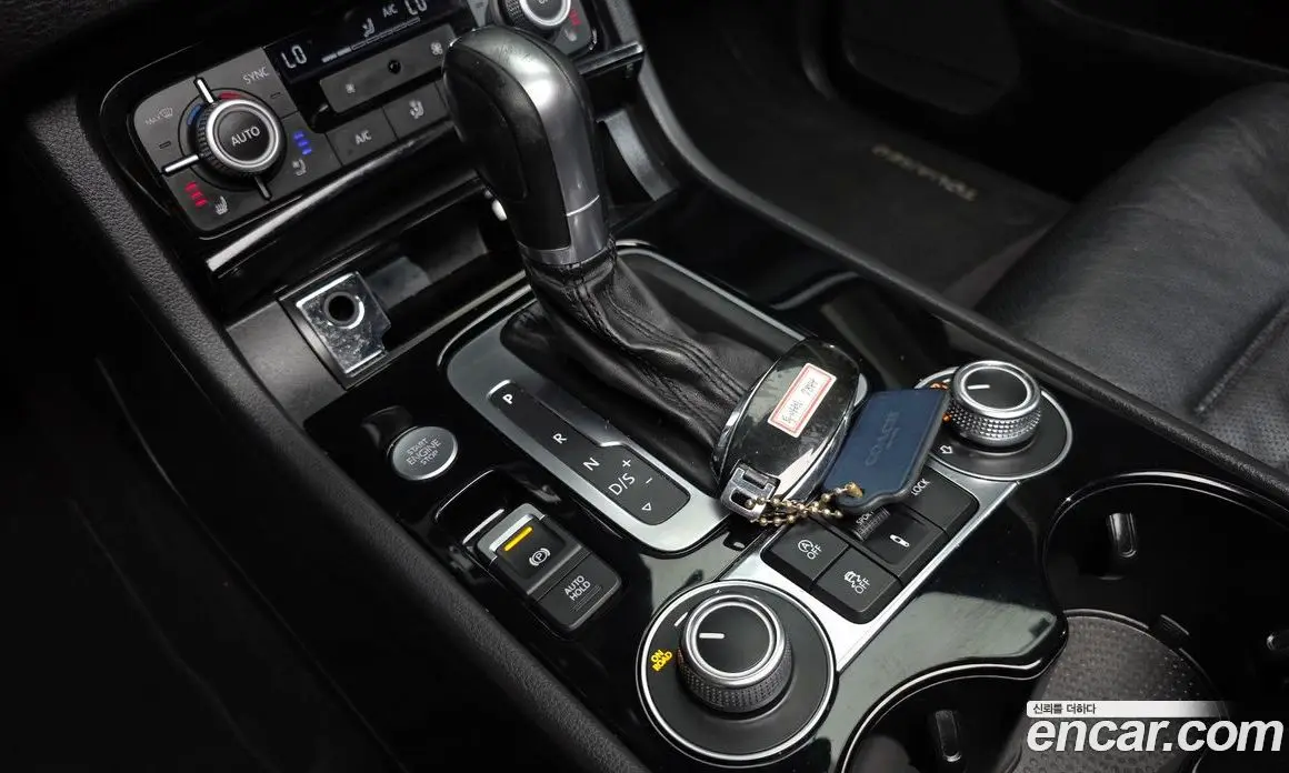 Volkswagen Touareg 2016 3.0 автомат (гидро), фото 11