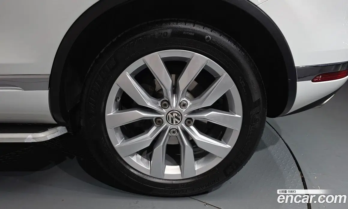 Volkswagen Touareg 2016 3.0 автомат (гидро), фото 6
