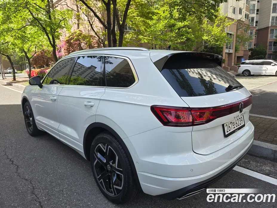 Volkswagen Touareg 2025 3.0 автомат (гидро), фото 17 Volkswagen Touareg 2025 3.0 автомат (гидро), фото 17