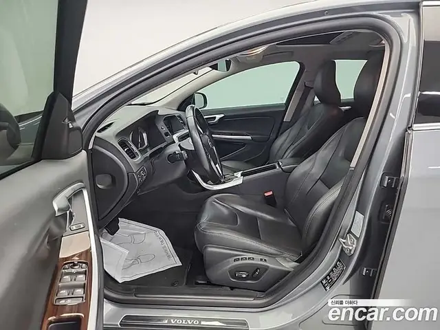 Volvo S60 2018 2.0 автомат (гидро), миниатюра 11