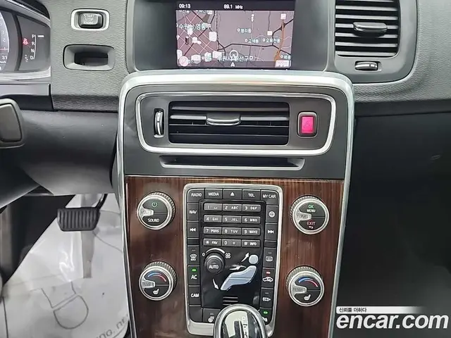 Volvo S60 2018 2.0 автомат (гидро), миниатюра 10