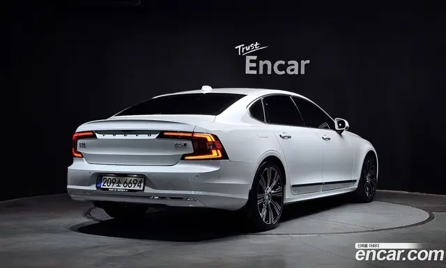 Volvo S90 2023 2.0 автомат (гидро), миниатюра 2