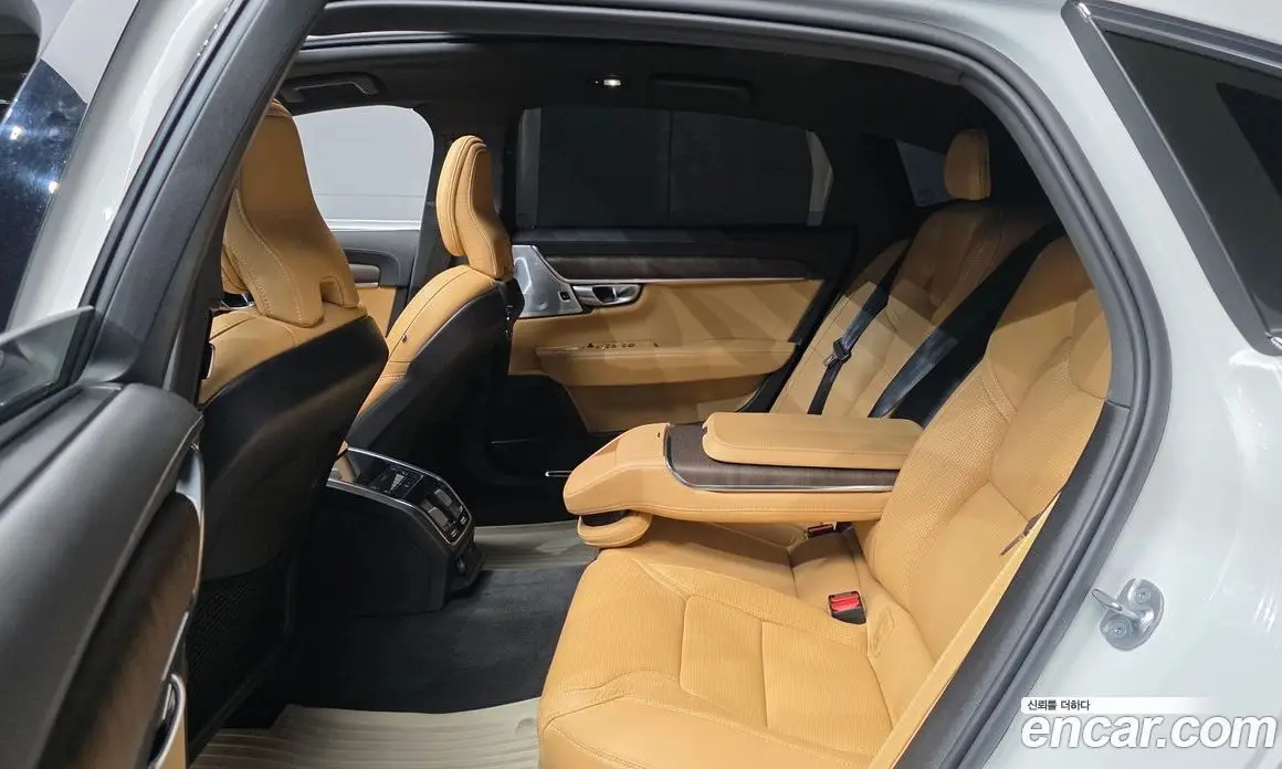 Volvo S90 2023 2.0 автомат (гидро), фото 18