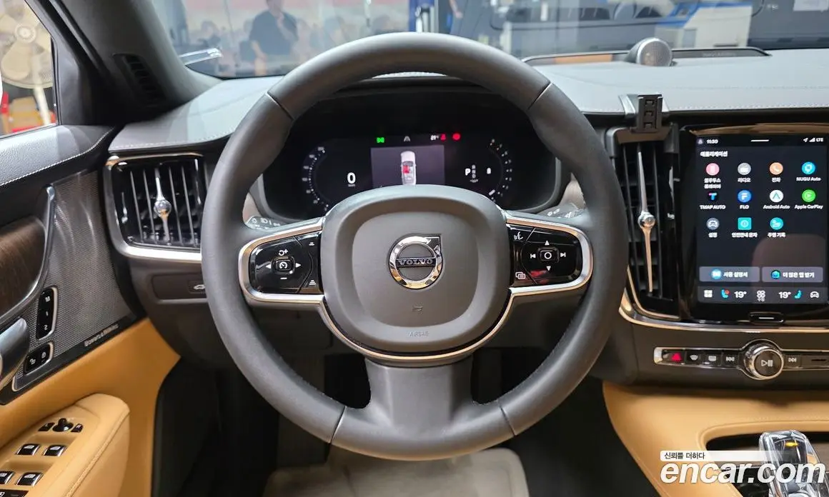 Volvo S90 2023 2.0 автомат (гидро), фото 19