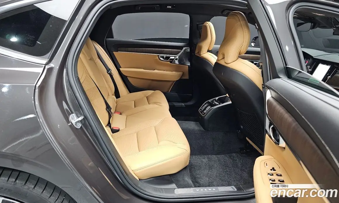 Volvo S90 2024 2.0 автомат (гидро), фото 17