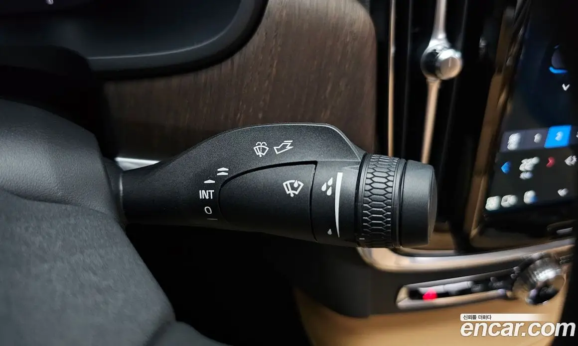 Volvo S90 2024 2.0 автомат (гидро), фото 28