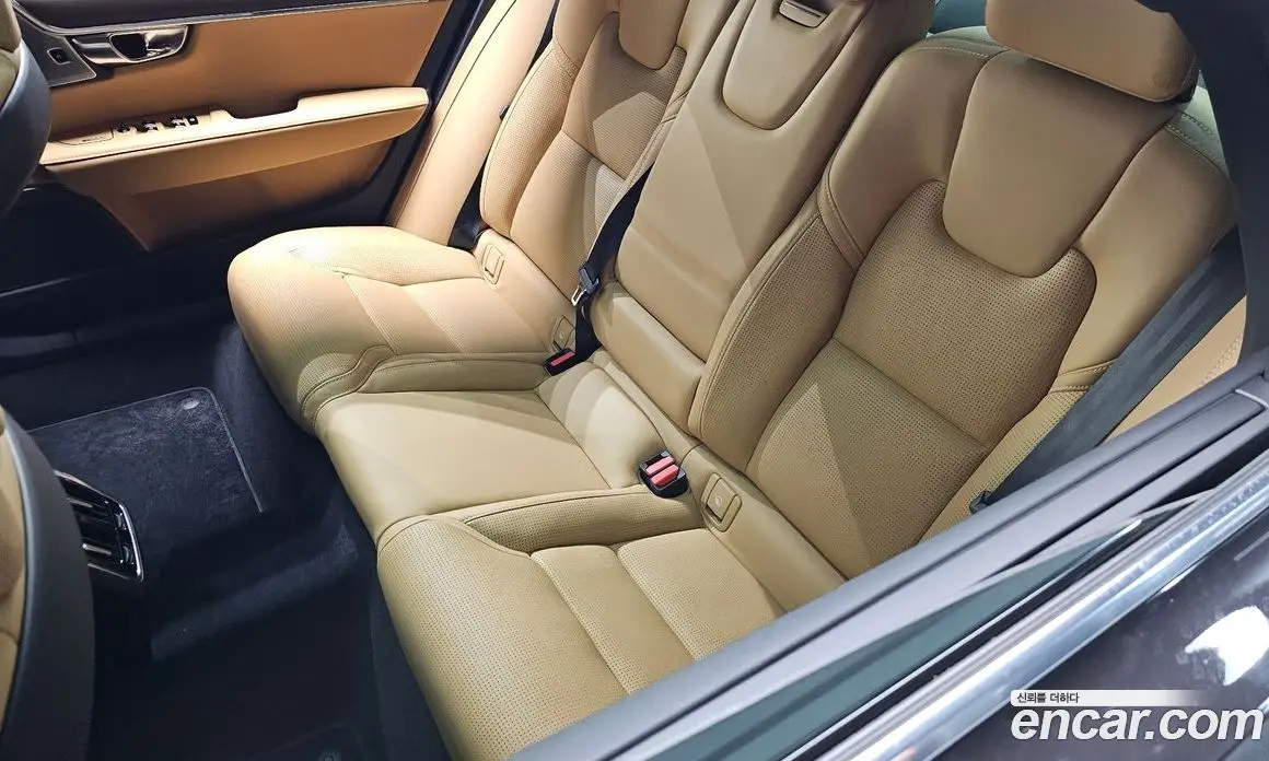 Volvo S90 2024 2.0 автомат (гидро), фото 32