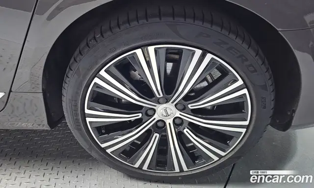 Volvo S90 2024 2.0 автомат (гидро), миниатюра 7