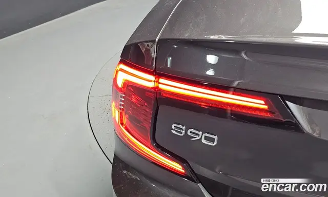 Volvo S90 2024 2.0 автомат (гидро), миниатюра 9