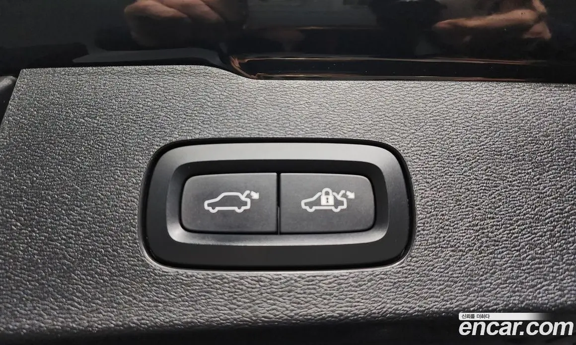 Volvo V60 2019 2.0 автомат (гидро), фото 20