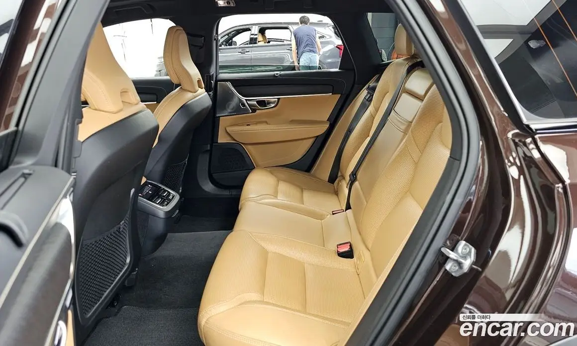 Volvo V90 2019 2.0 автомат (гидро), фото 16