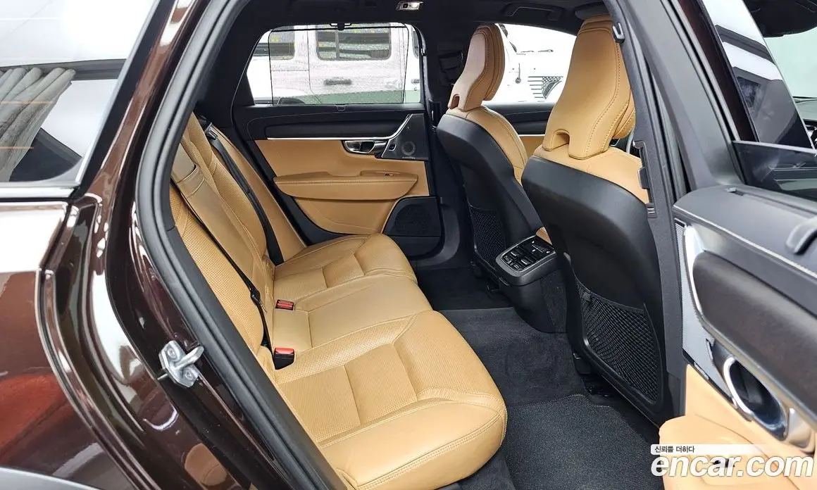 Volvo V90 2019 2.0 автомат (гидро), фото 18