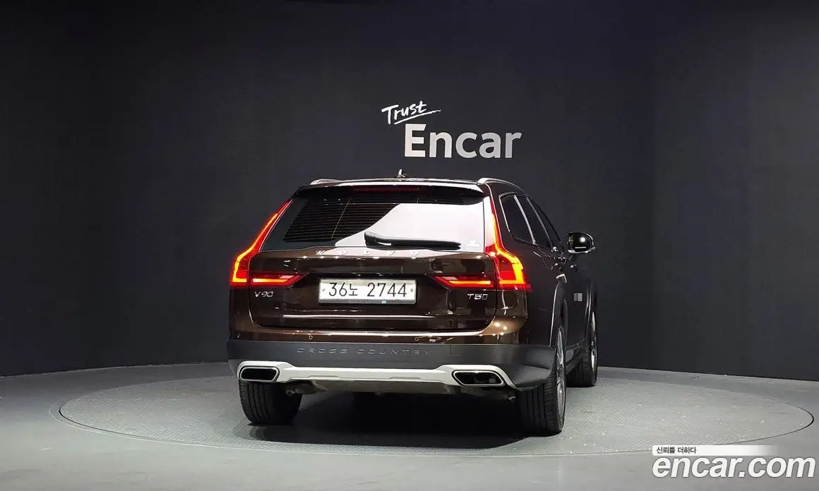 Volvo V90 2019 2.0 автомат (гидро), фото 4