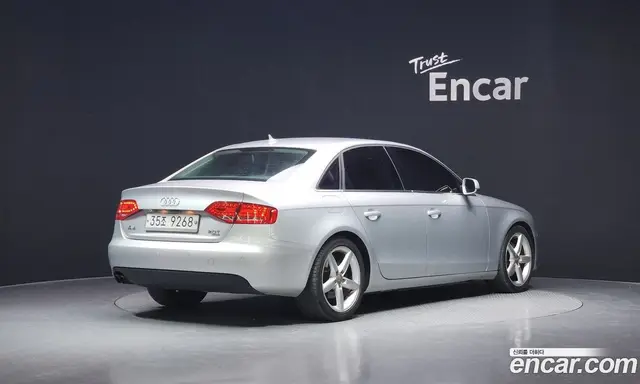 Audi A4 2010 2.0 автомат (гидро), миниатюра 2