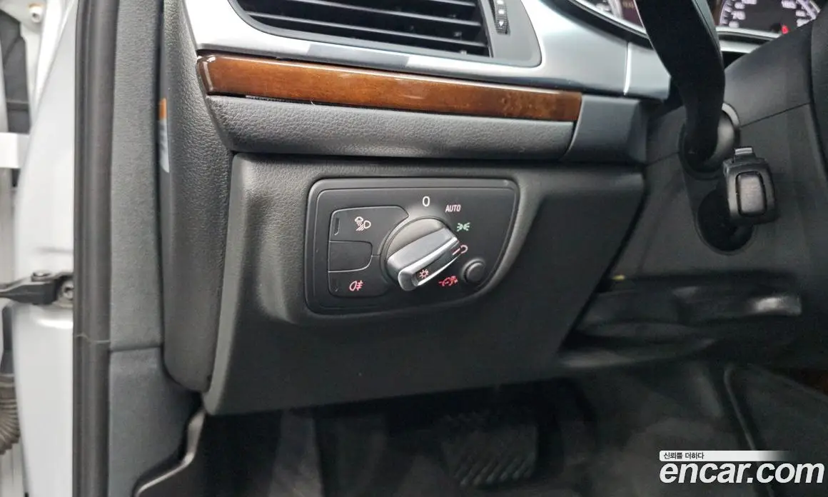 Audi A6 2014 3.0 автомат (гидро), фото 28