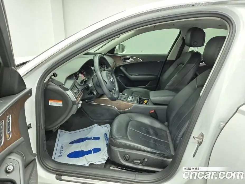 Audi A6 2015 2.0 автомат (гидро), фото 11