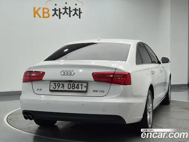 Audi A6 2015 2.0 автомат (гидро), миниатюра 3