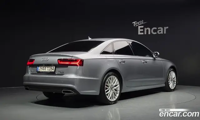 Audi A6 2018 2.0 автомат (гидро), миниатюра 2