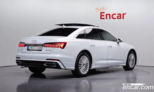 Audi A6 2021 2.0 автомат (гидро), миниатюра 2