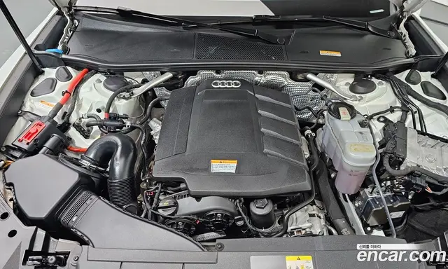 Audi A6 2021 2.0 автомат (гидро), миниатюра 6