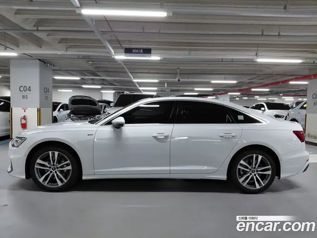 Audi A6 2021 2.0 автомат (гидро), миниатюра 5
