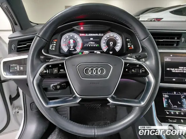 Audi A6 2021 2.0 автомат (гидро), миниатюра 7