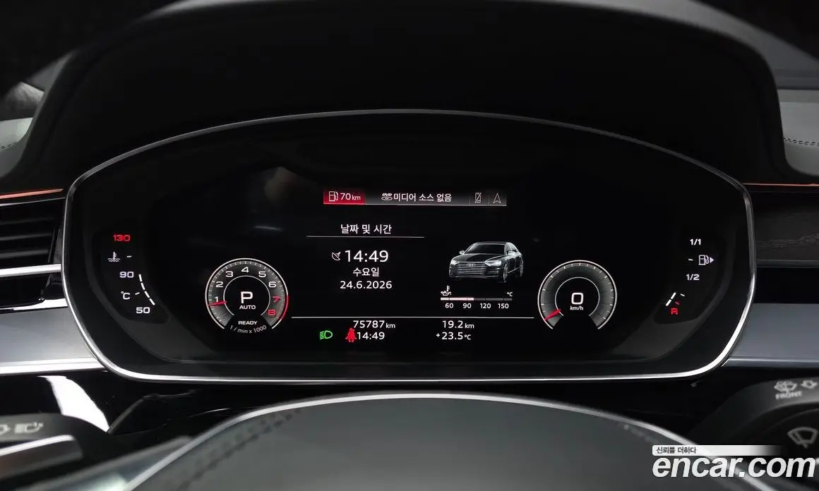Audi A8 2021 4.0 автомат (гидро), фото 11