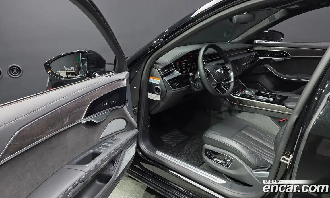 Audi A8 2021 4.0 автомат (гидро), фото 13